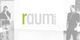 Zwei Männer stehen neben dem Logo "raumHOCH8", das in großer Schrift dargestellt ist.