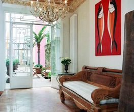 Lobby Blue Home
