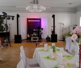 PA Anlage Lokation mit Hochzeit