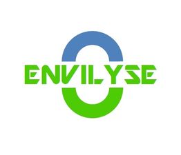Logo mit blauem und grünem Ring und dem grünen Text "ENVILYSE" in der Mitte.