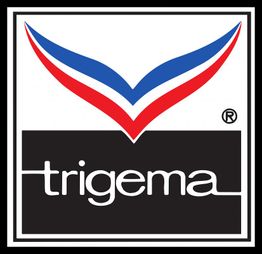 Logo von Trigema mit V-Form in Blau und Rot auf schwarzem Hintergrund.