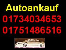 "Autoankauf mit zwei Telefonnummern und einem Autoabbildung auf schwarzem Hintergrund."