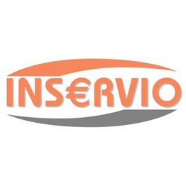 Logo mit dem Wort "INSERVIO", wobei das "E" durch ein Eurozeichen ersetzt ist. Orange und grau.