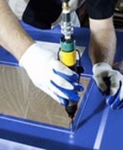 Montagen von Bauteilen und Modulen