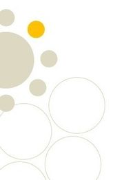 Abstraktes Muster mit grauen und einem gelben Kreis auf weißem Hintergrund.