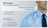Visitenkarte mit Firmenlogo, Kontaktinformationen und Mann im blauen Hemd.