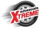 Logotipo de "Autoescuela Xtreme" con letra roja y fondo de neumático en movimiento.