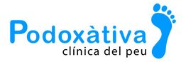 Logo de Podoxàtiva con una huella azul y texto "clínica del peu".