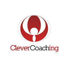 Logo van CleverCoaching met rood-wit embleem boven de bedrijfsnaam in rode letters.