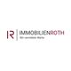 Logo von Immobilien Roth mit Slogan "Wir vermitteln Werte". Links ein stilisiertes "R".