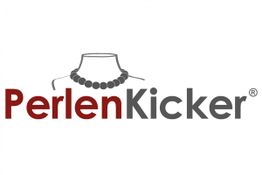Logo mit dem Text "PerlenKicker" und einer stilisierten Perlenkette über einem Halsumriss.