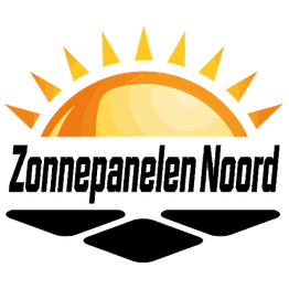 Zon en zonnecellen met tekst "ZonnepanelenNoord" in het logo.