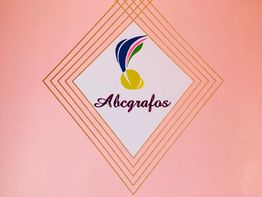 Logotipo "Abcgrafo" en fondo rosa con diseño geométrico y pluma colorida.