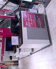 Telekom Shop Kaufhof Erlangen Sari.Com Logo