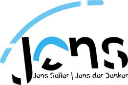 Logo mit blauem Bogen und dem Text „Jens Geiler | Jens der Denker“ in schwarzer Schrift.