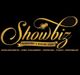 Goldener "Showbiz" Schriftzug auf Schwarz mit Mikrofon, Eventmanagement und Booking Agentur.