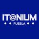 Logo de IT@NIUM Puebla en fondo azul con texto blanco.