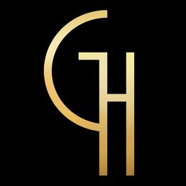 Logotipo dourado estilizado formado por letras "G" e "H" em fundo preto.