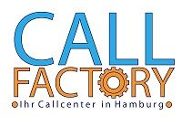 Logo der Call Factory: "Ihr Callcenter in Hamburg" mit blau-orangem Schriftzug und Zahnrad.
