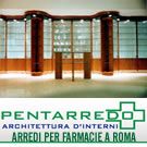 Facciata di una farmacia arredata da Pentarredo a Roma, con scaffali e logo visibili.