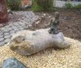 Ozenafindling mit Bronzemädchen