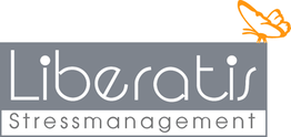 Logo mit Text "Liberatis Stressmanagement" und einem stilisierten orangefarbenen Schmetterling.