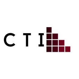 Logo avec les lettres CTI à côté d'une pyramide de carrés rouges.