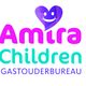 Logo met de tekst "Amira Children Gastouderbureau" en een glimlachend paars hart.