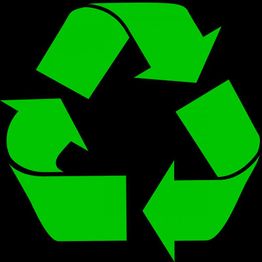 Grünes Recycling-Symbol mit drei Pfeilen, die ein Dreieck bilden.