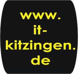 Schwarzes Schild mit gelber Schrift: "www.it-kitzingen.de".