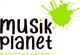 Musikschule Lüneburg Logo mit grünen Instrumenten-Silhouetten und "musik planet" Text.