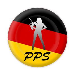 Silhouette einer Frau mit Bohrmaschine auf Deutschlandflagge, Text "PPS" darunter.