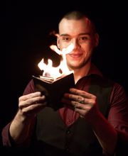 Zauberer Chris Calvin Logo