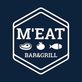 Logo van M'EAT Bar & Grill met steak, tomaat en vis iconen op een donkere achtergrond.