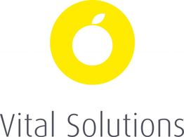 Gele cirkellogo met blad, tekst eronder: "Vital Solutions".