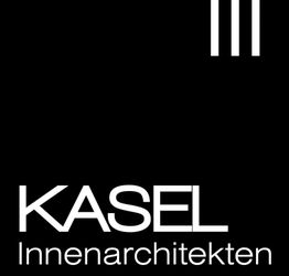 Schwarzes Logo mit weißem Text: "KASEL Innenarchitekten" und drei vertikalen Linien.