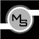Graues Logo mit den Buchstaben "MS" in einem Kreis auf schwarzem Hintergrund.