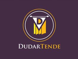 Logo circolare con disegno geometrico e scritta "Dudar Tende" su sfondo viola scuro.