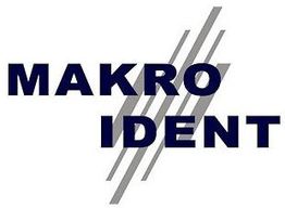 Logo mit dem Text "MAKRO IDENT" und diagonalen grauen Linien im Hintergrund.