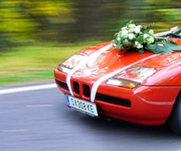Wir organisieren das Hochzeitsauto