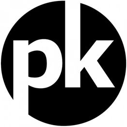 Schwarzer Kreis mit weißen Buchstaben 'pk' in der Mitte.
