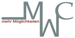 Logo mit den Buchstaben MWC und dem Text „mehr Möglichkeiten“ in Grau und Rot.