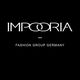 Schwarzer Hintergrund mit weißem Text: "IMPOORIA - FASHION GROUP GERMANY".