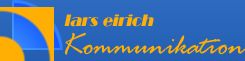 Logo mit Text "lars ehrich Kommunikation" in gelb auf blauem Hintergrund.