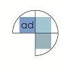 Halbkreis mit Quadraten und dem Buchstaben "ad" im Inneren, blau hervorgehoben.