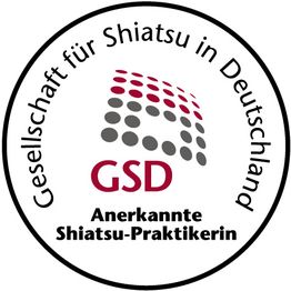 Logo der Gesellschaft für Shiatsu in Deutschland, anerkannt mit Punktmuster.
