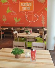 SchnitzelGarten in der Gewandhausstraße 2 in der Inneren Altstadt