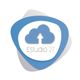 Logotipo con nube azul y texto "Estudio 27". Fondo con formas grises y azules.