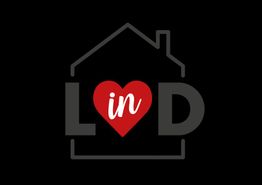 Image noir avec un dessin de maison, un cœur rouge au centre et les lettres "L in D".