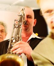 KORONA JAZZBAR in action